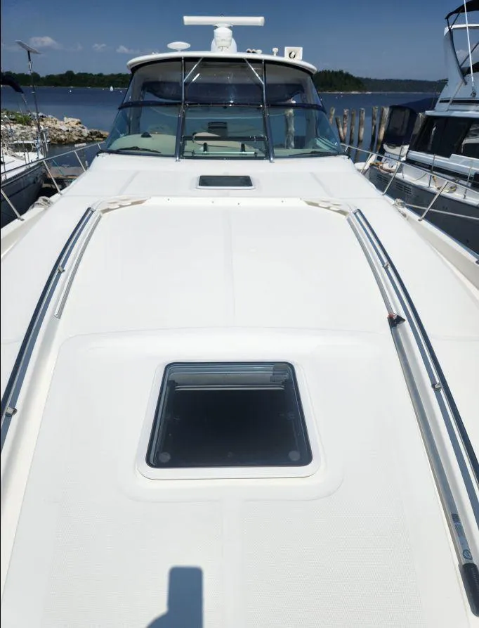 Slide: The Image of Sea Ray Sundancer 460 2004 - 6