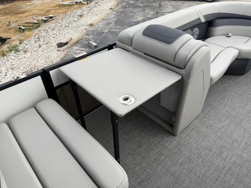 Slide: The Image of Barletta CABRIO 24UE 2025 - 31