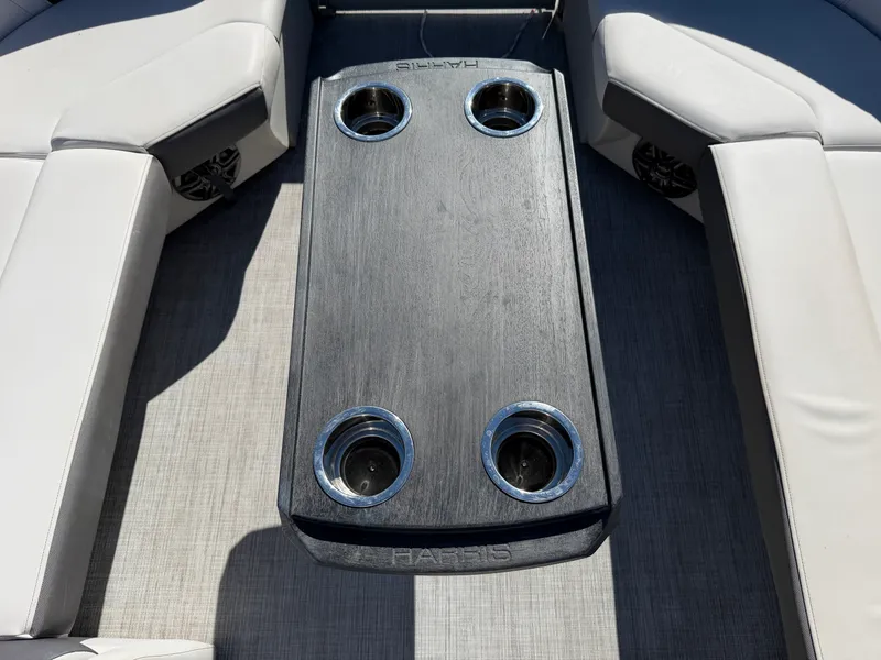 Slide: The Image of Harris CRUISER 230 CS 2023 - 40