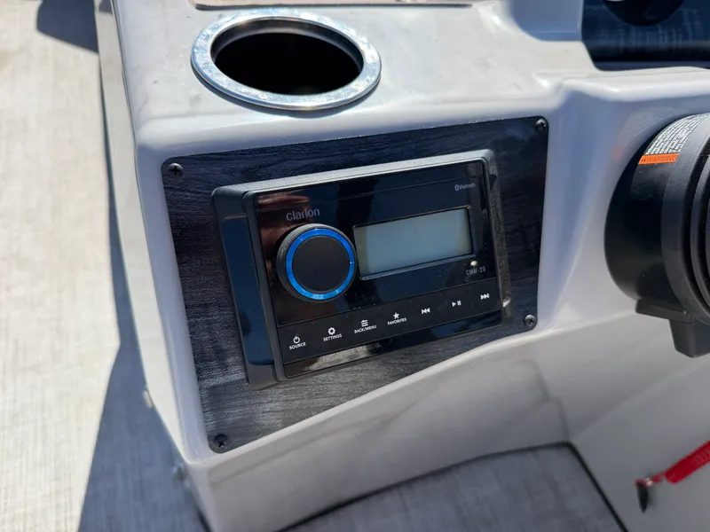 Slide: The Image of Harris CRUISER 230 CS 2023 - 23
