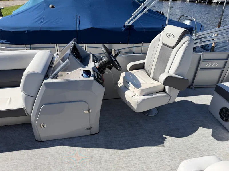 Slide: The Image of Harris CRUISER 230 CS 2023 - 21
