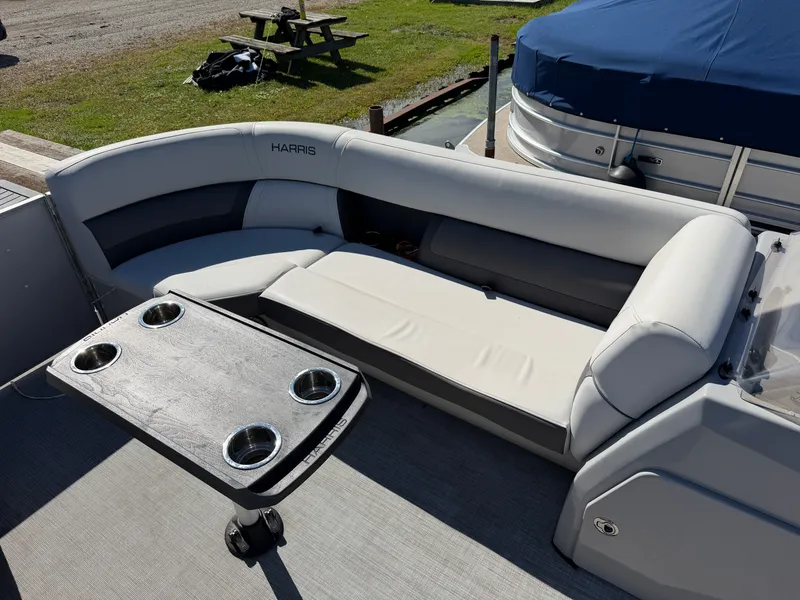 Slide: The Image of Harris CRUISER 230 CS 2023 - 34