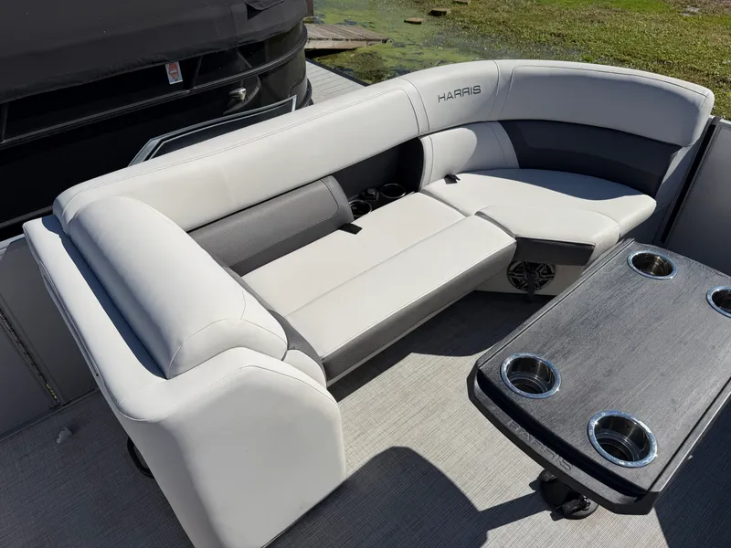 Slide: The Image of Harris CRUISER 230 CS 2023 - 32