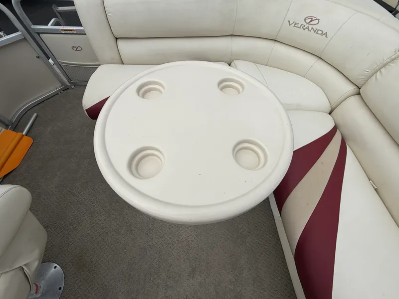 Slide: The Image of Veranda V20RL 2008 - 21