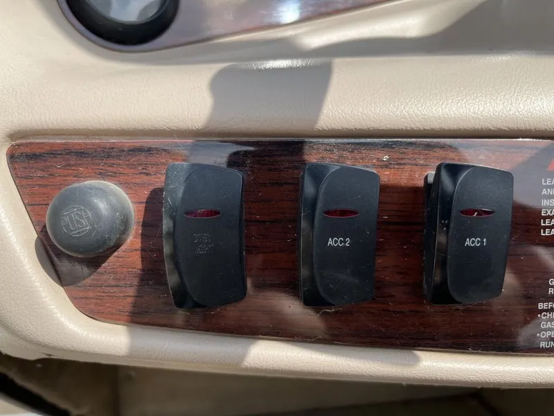 Slide: The Image of MasterCraft ProStar 205 2000 - 17
