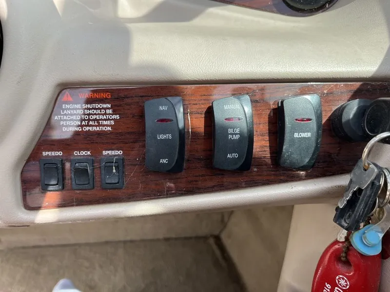 Slide: The Image of MasterCraft ProStar 205 2000 - 14
