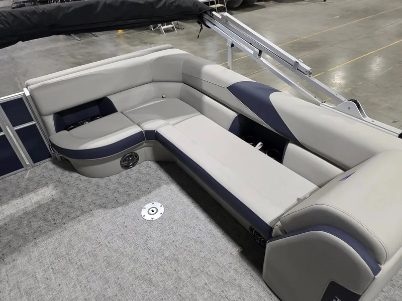 Slide: The Image of Trifecta LE Series 24C2 LE 2026 - 9