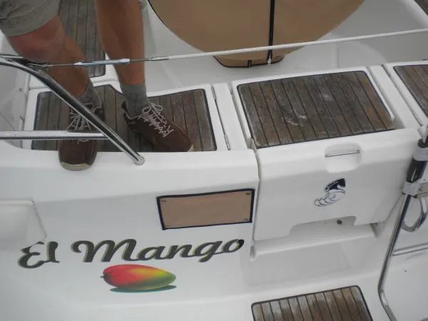 Slide: The Image of El Mango transom - 19