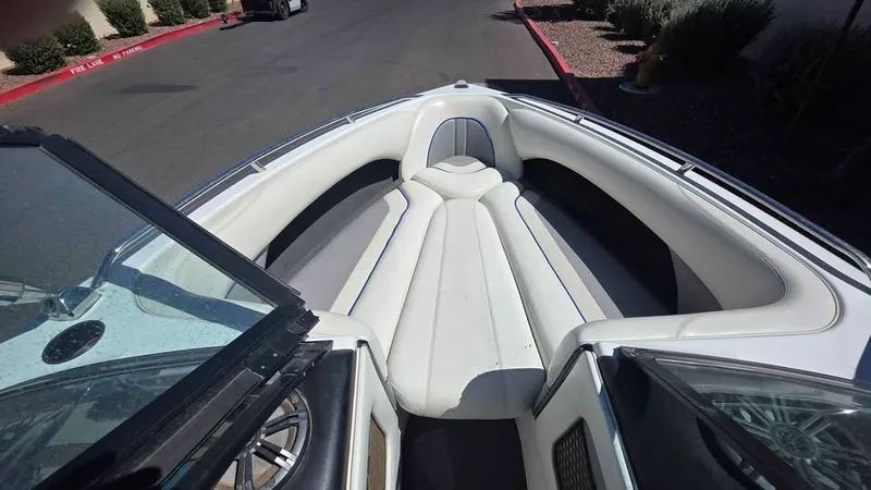 Slide: The Image of Malibu WAKESETTER 23 XTI 2003 - 7