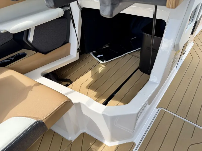 Slide: The Image of MasterCraft X24 2026 - 23