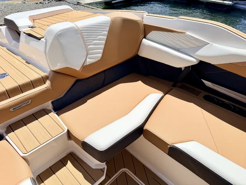 Slide: The Image of MasterCraft X24 2026 - 15