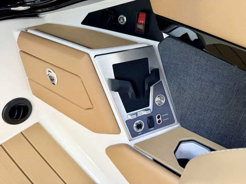 Slide: The Image of MasterCraft X24 2026 - 22