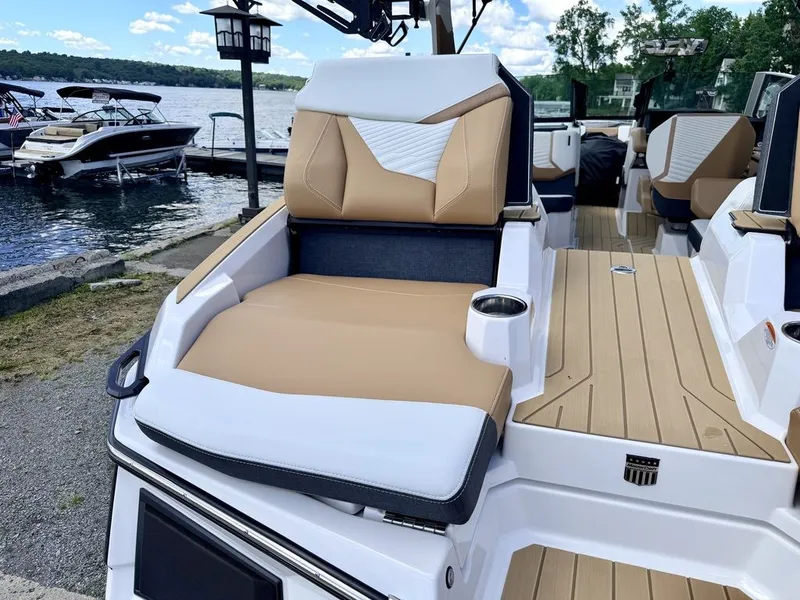 Slide: The Image of MasterCraft X24 2026 - 56