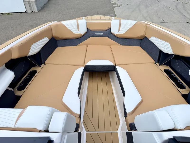 Slide: The Image of MasterCraft X24 2026 - 44
