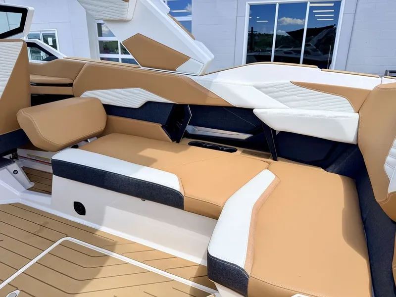 Slide: The Image of MasterCraft X24 2026 - 29
