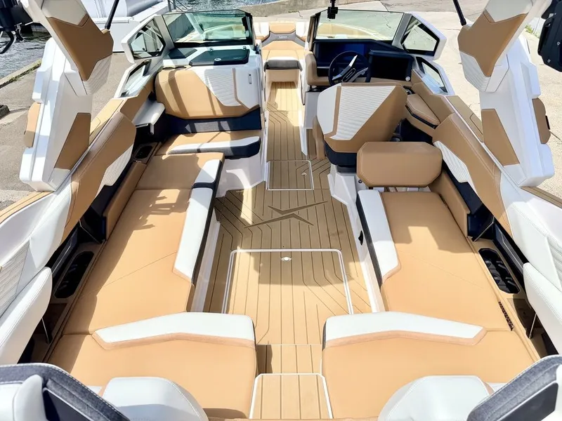 Slide: The Image of MasterCraft X24 2026 - 55