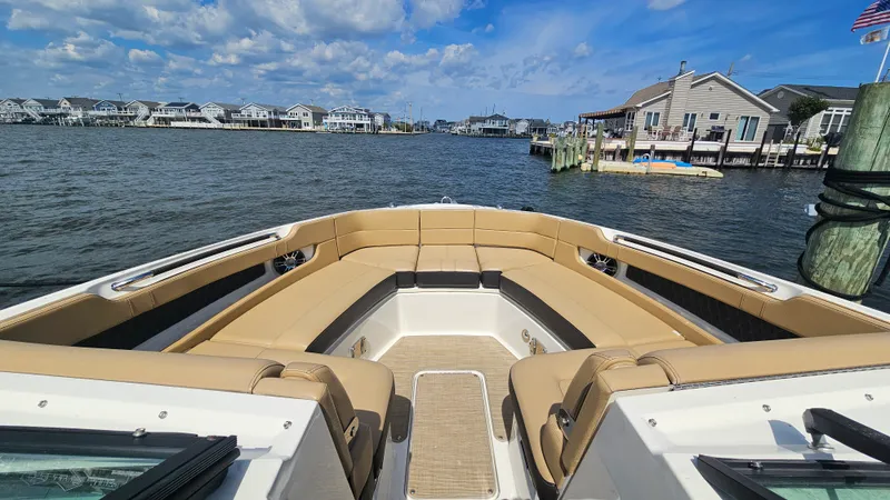 Slide: The Image of Sea Ray 310 SLX 2019 - 27