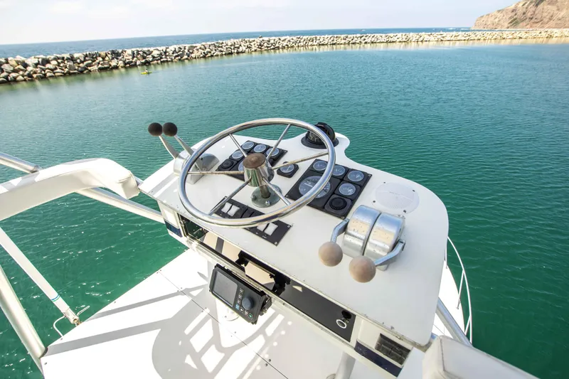 Slide: The Image of Phoenix Bass Boat Convertible 1998 - 15