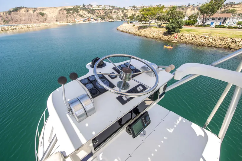 Slide: The Image of Phoenix Bass Boat Convertible 1998 - 16