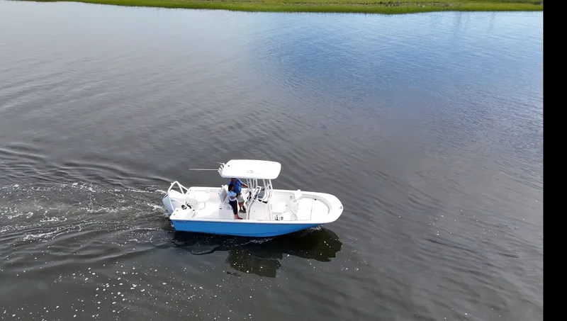 Slide: The Image of Boston Whaler 210 Montauk 2027 - 17