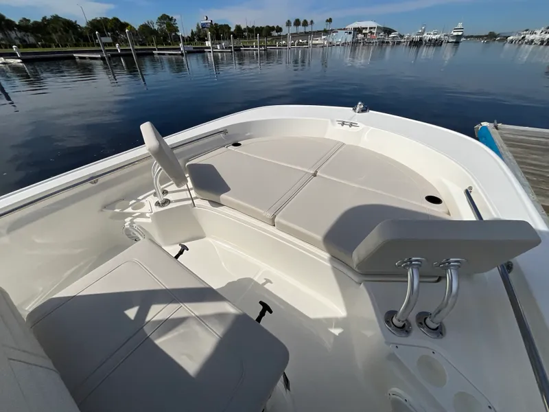 Slide: The Image of Boston Whaler 210 Montauk 2027 - 14