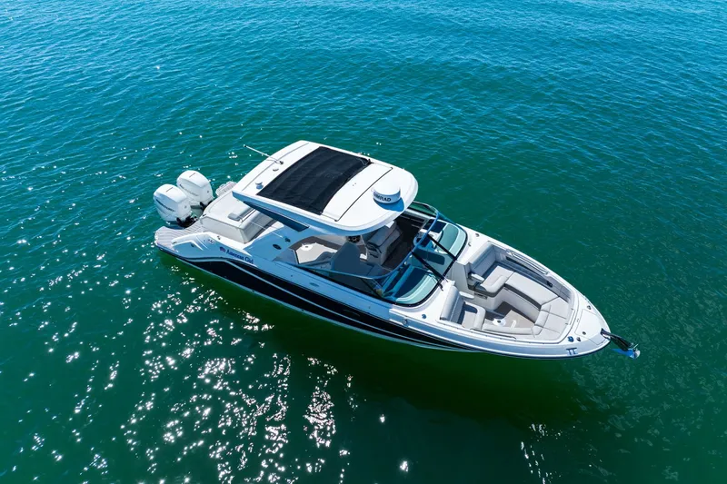 Slide: The Image of Sea Ray 310 SLX OB 2023 - 4