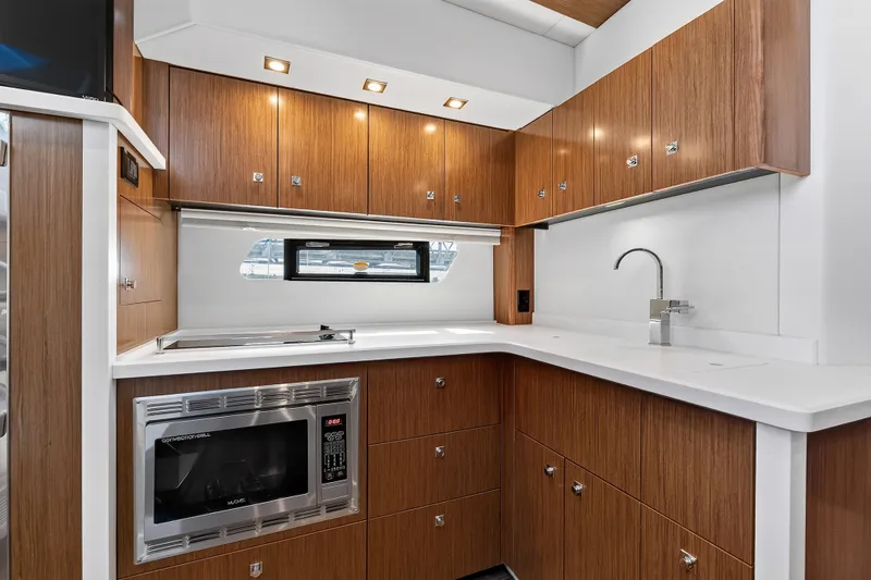 Slide: The Image of Cruisers 48 CANTIUS 2017 - 39