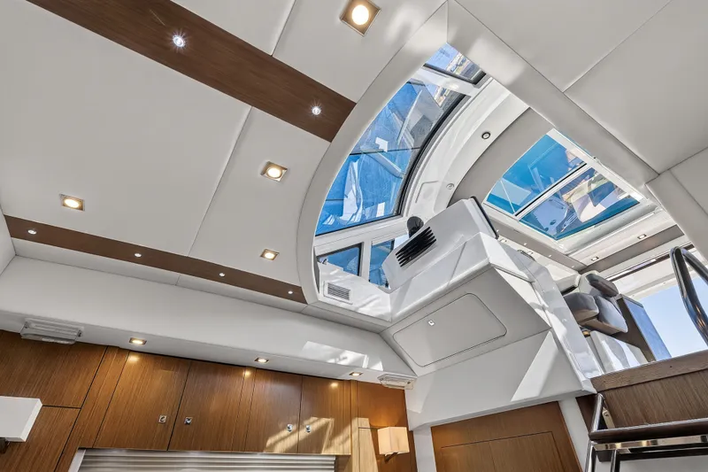 Slide: The Image of Cruisers 48 CANTIUS 2017 - 34