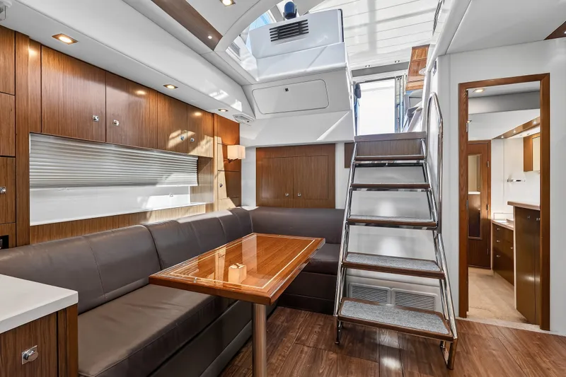 Slide: The Image of Cruisers 48 CANTIUS 2017 - 32