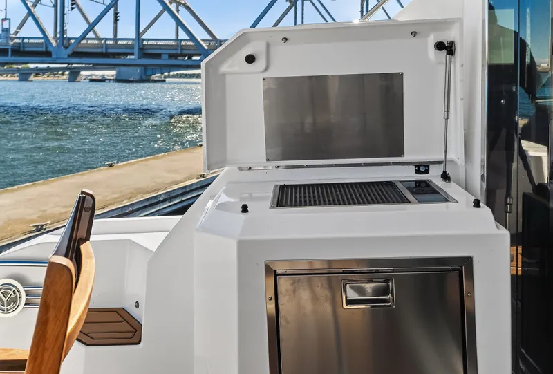 Slide: The Image of Cruisers 48 CANTIUS 2017 - 20