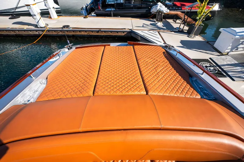 Slide: The Image of Riva 38 Rivamare 2024 - 28