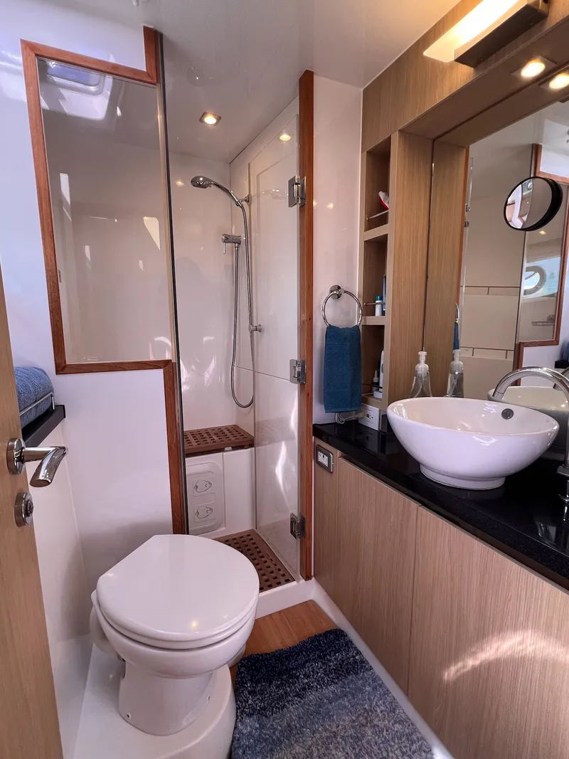Slide: The Image of Aquila 44 YACHT 2018 - 38
