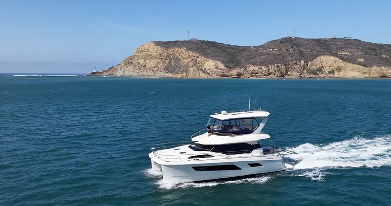 Slide: The Image of Aquila 44 YACHT 2018 - 8