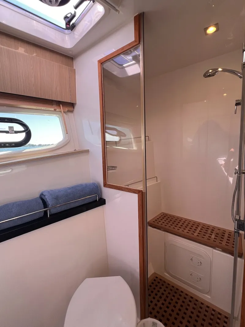 Slide: The Image of Aquila 44 YACHT 2018 - 37