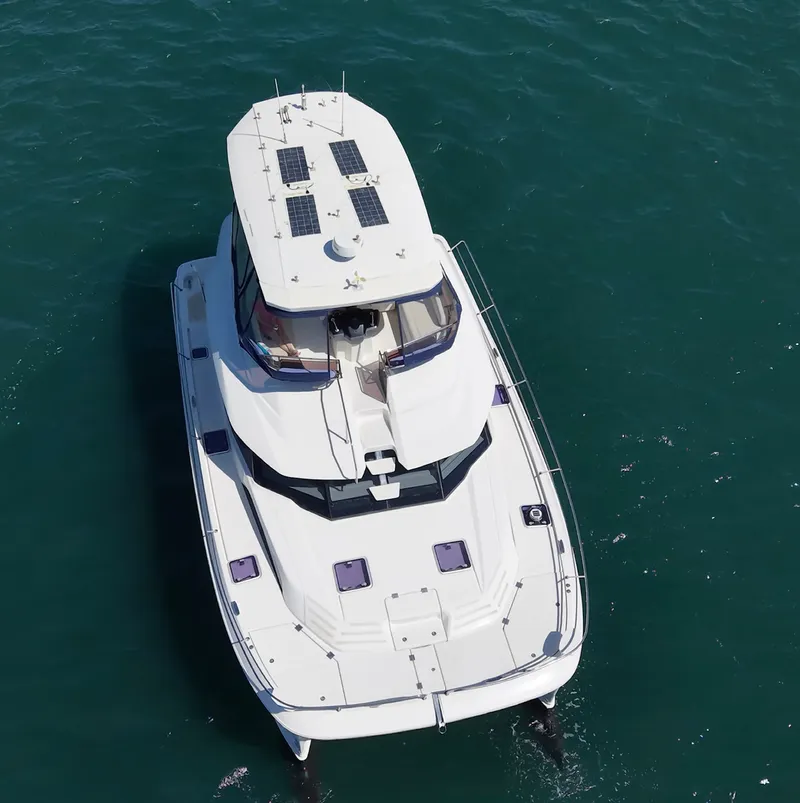 Slide: The Image of Aquila 44 YACHT 2018 - 5