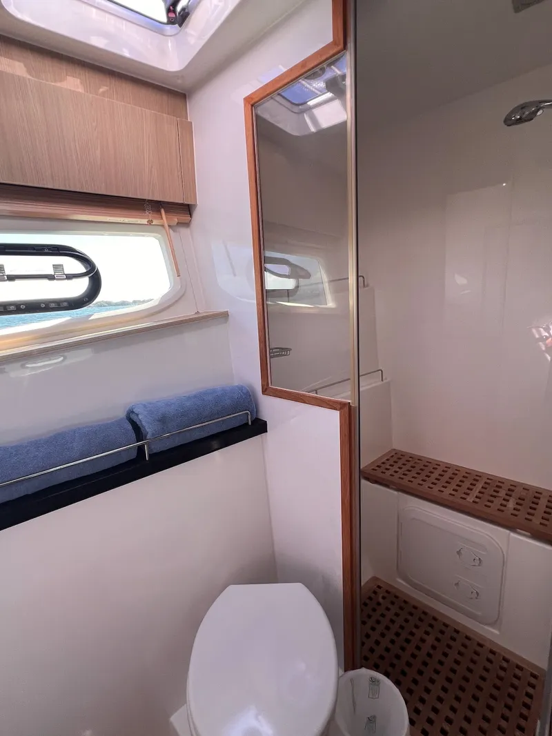 Slide: The Image of Aquila 44 YACHT 2018 - 39