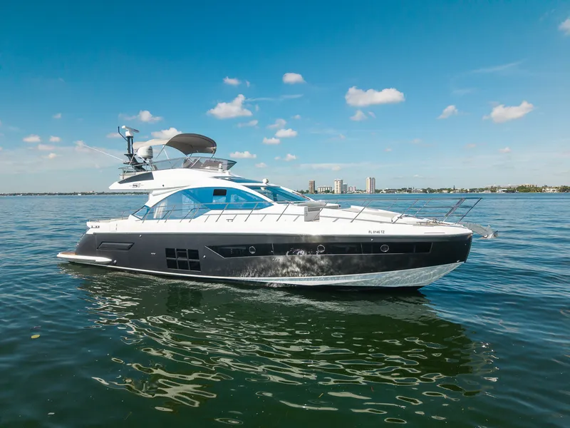 Slide: The Image of Azimut S6 2022 - 4