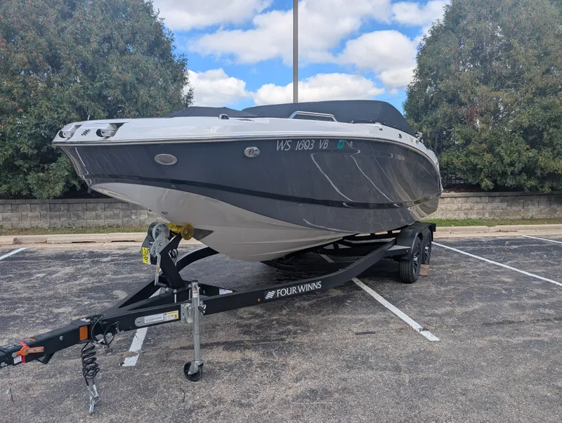 The Image of Four Winns HD3 2023 - 0