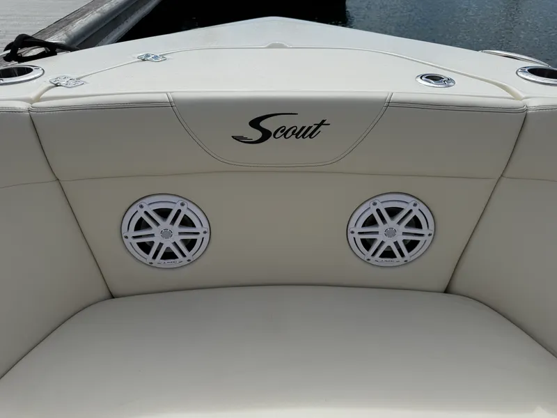 Slide: The Image of Scout 240 Dorado 2027 - 23