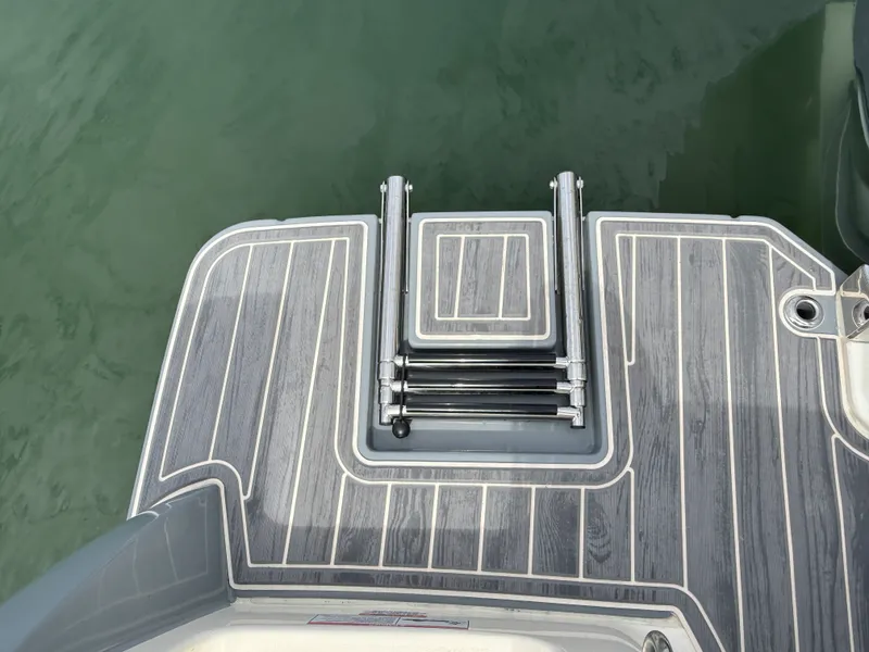 Slide: The Image of Scout 240 Dorado 2027 - 7