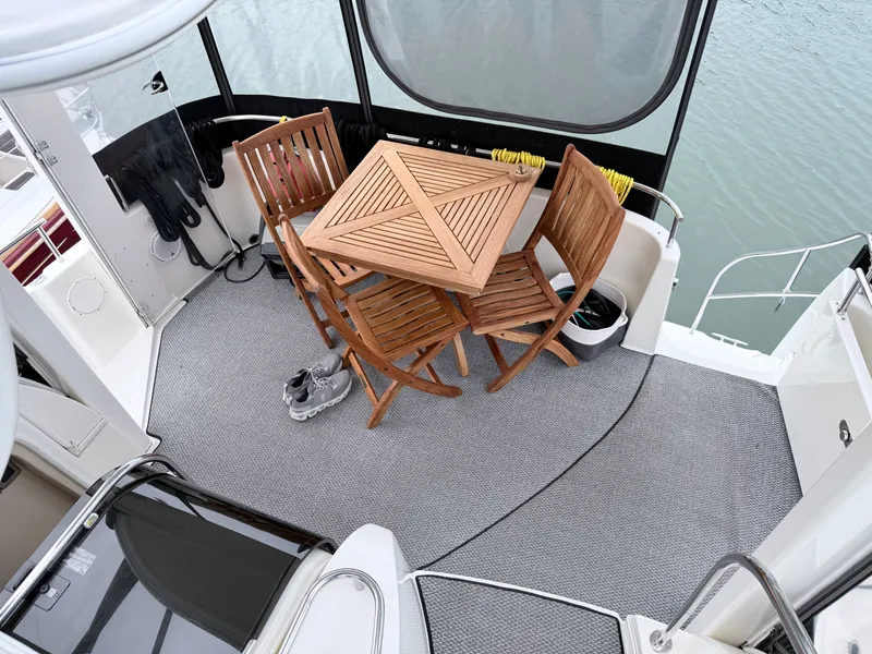 Slide: The Image of Meridian 368 MOTORYACHT 2005 - 20