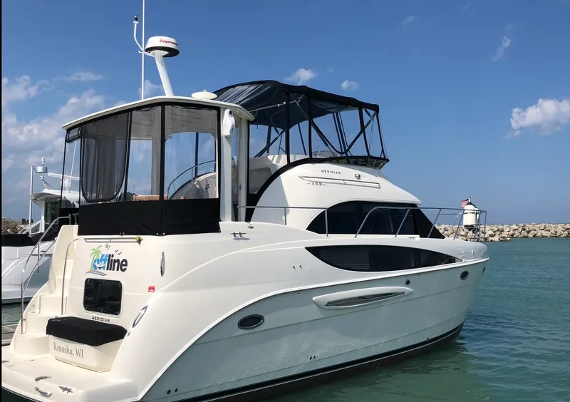 The Image of Meridian 368 MOTORYACHT 2005 - 0
