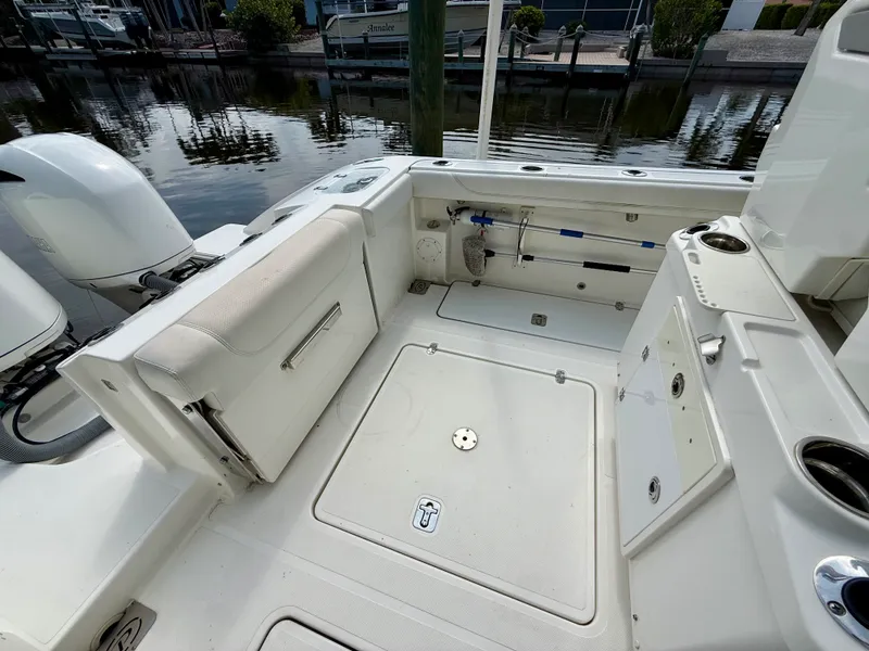 Slide: The Image of Pursuit S 268 SPORT 2021 - 9