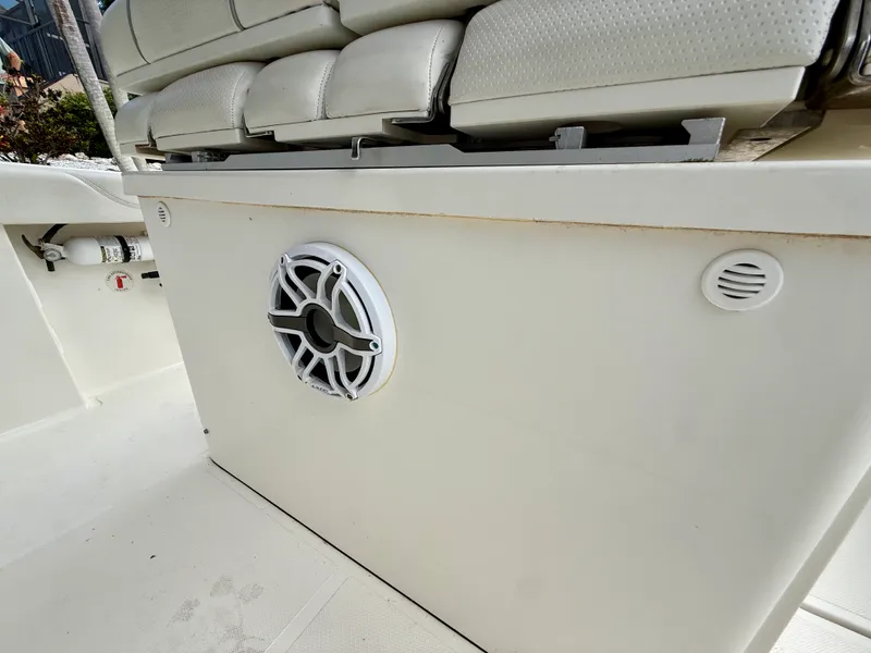 Slide: The Image of Pursuit S 268 SPORT 2021 - 21