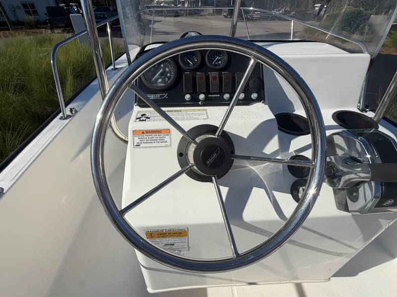 Slide: The Image of Boston Whaler 170 MONTAUK 2012 - 7