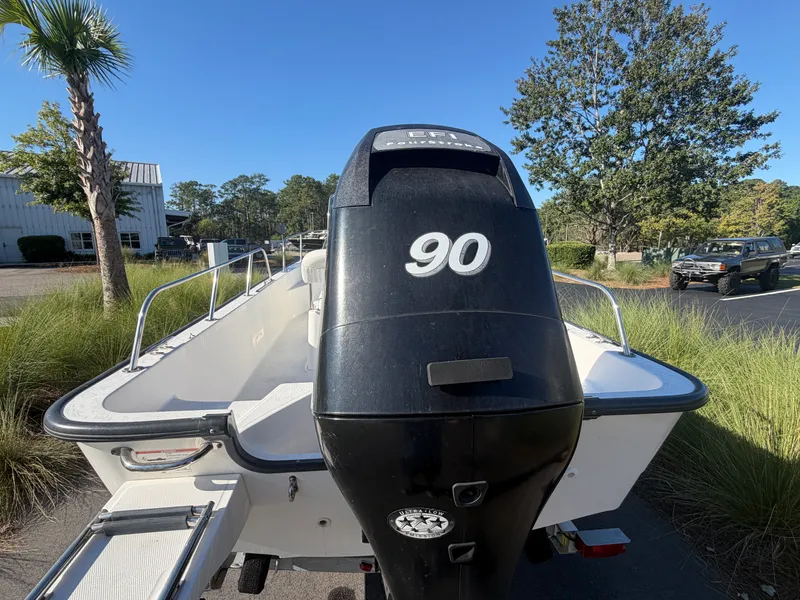 Slide: The Image of Boston Whaler 170 MONTAUK 2012 - 16