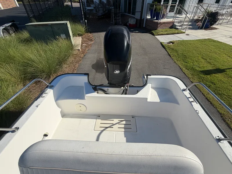 Slide: The Image of Boston Whaler 170 MONTAUK 2012 - 5