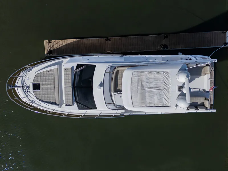 Slide: The Image of Azimut 50 FLY 2018 - 40
