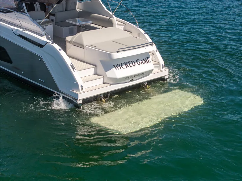 Slide: The Image of Azimut ATLANTIS 45 2025 - 41