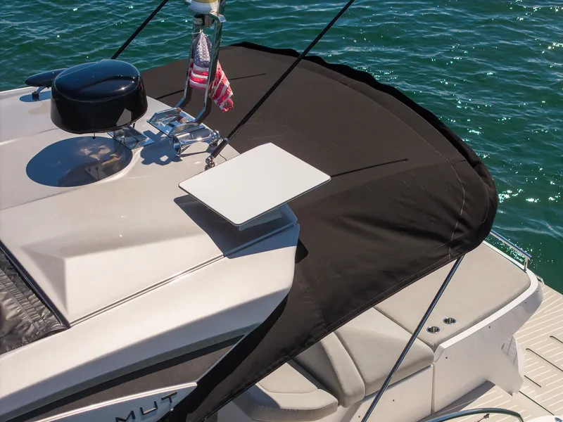 Slide: The Image of Azimut ATLANTIS 45 2025 - 16